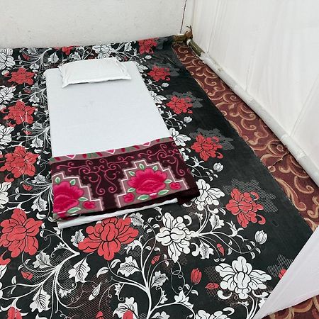 Arail Tent City Kumbh Cottage Mahakumbh -Near Arail Ghat And Naini Station Prayagraj Bagian luar foto